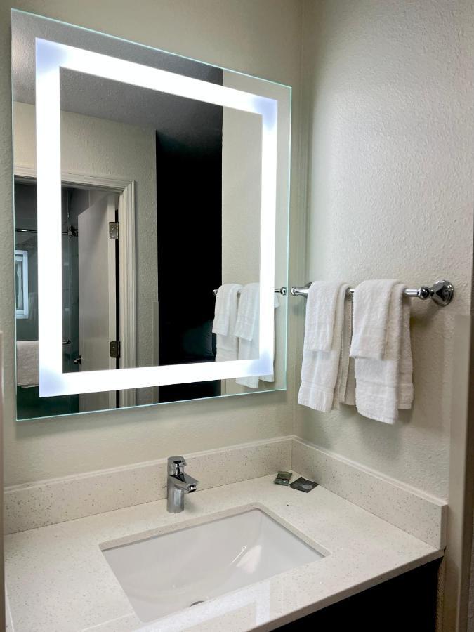 Sleep Inn & Suites Wisconsin Dells Exteriör bild
