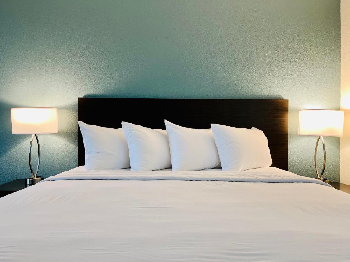 Sleep Inn & Suites Wisconsin Dells Exteriör bild