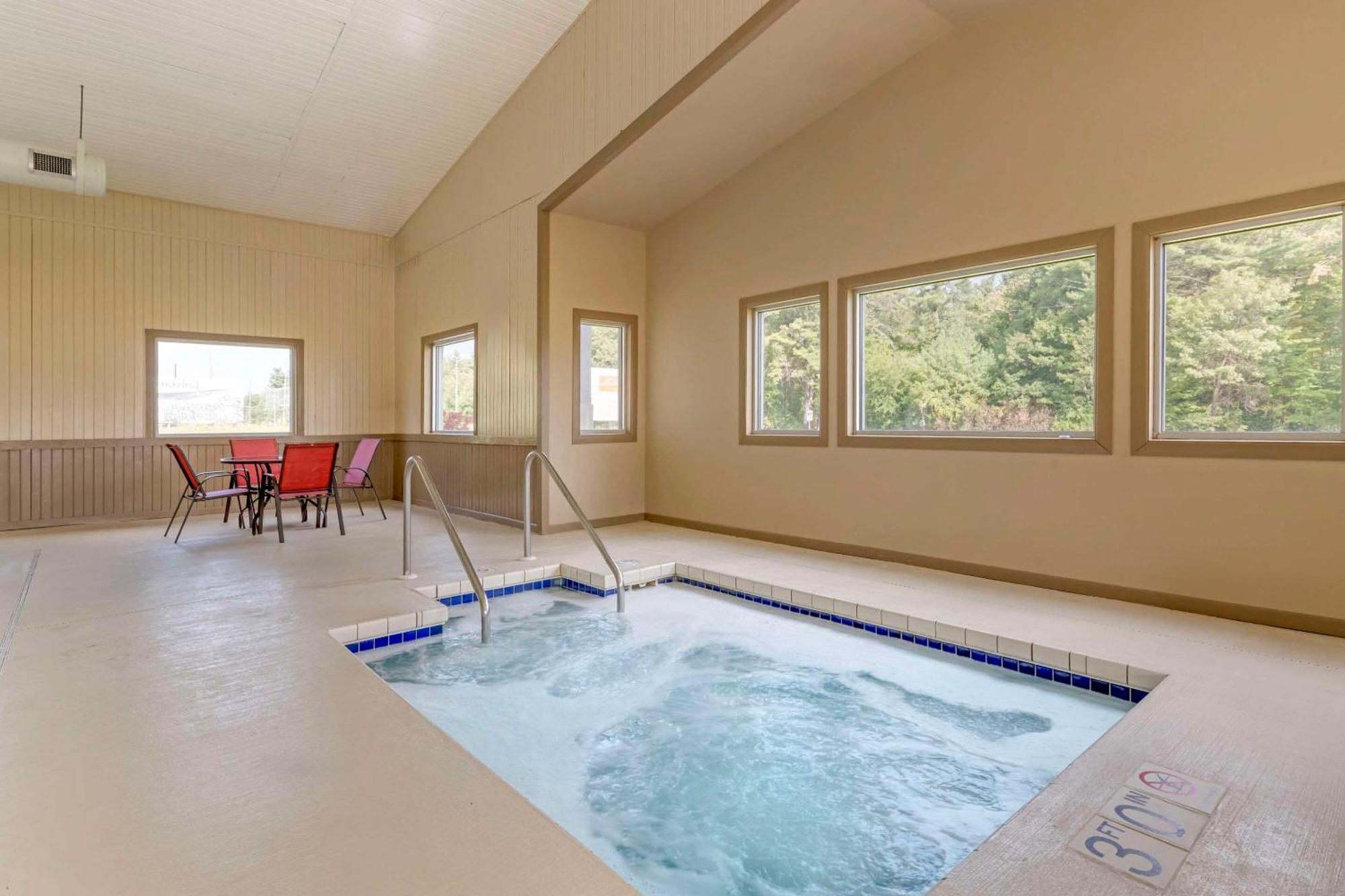 Sleep Inn & Suites Wisconsin Dells Exteriör bild